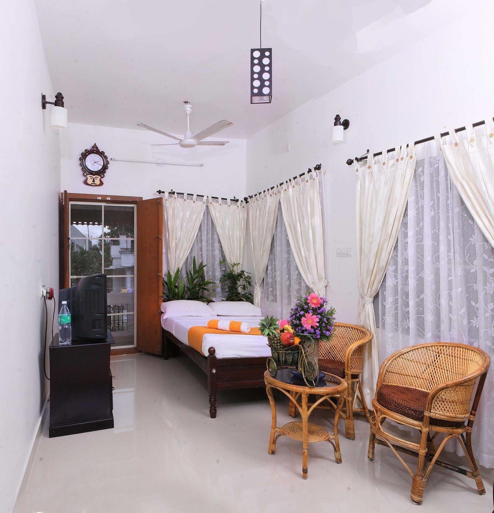Heavenly Homestay Kochi Екстериор снимка