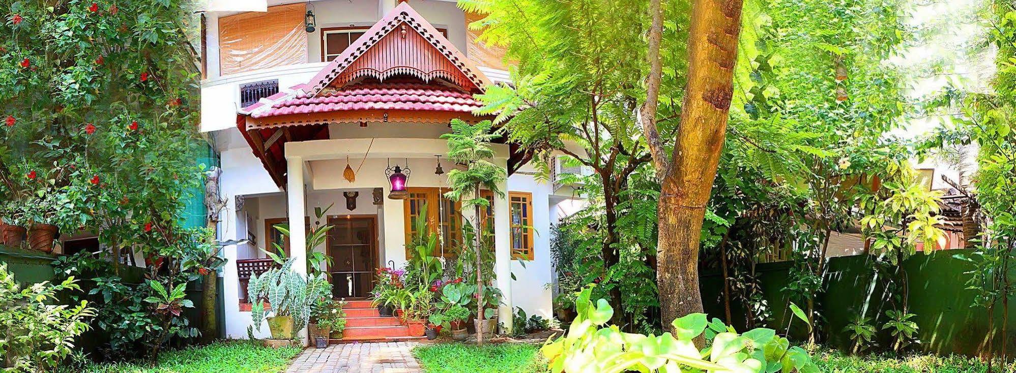 Heavenly Homestay Kochi Екстериор снимка