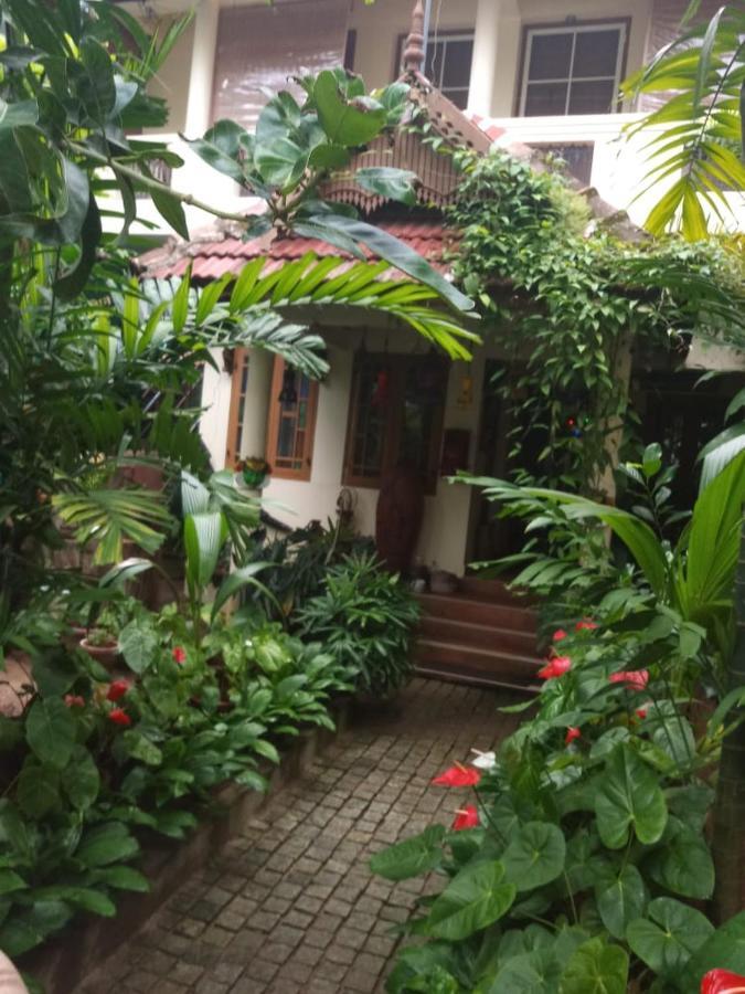 Heavenly Homestay Kochi Екстериор снимка